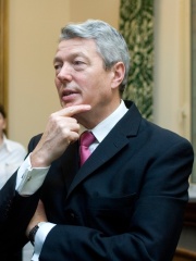 Photo of Alan Johnson