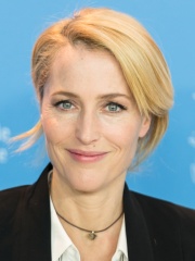 Photo of Gillian Anderson