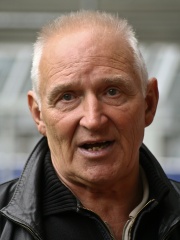 Photo of Aki Schmidt