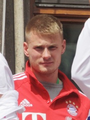 Photo of Lukas Raeder