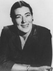 Photo of Evelyn Hooker