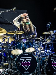 Photo of Mike Portnoy