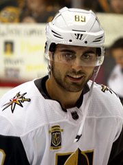 Photo of Alex Tuch