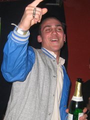 Photo of Henry Lloyd-Hughes