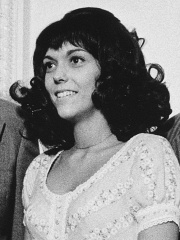 Photo of Karen Carpenter