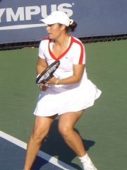 Photo of Stéphanie Cohen-Aloro