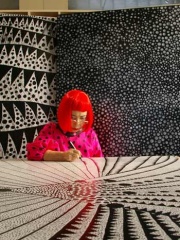 Photo of Yayoi Kusama