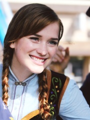 Photo of Elizabeth Lail