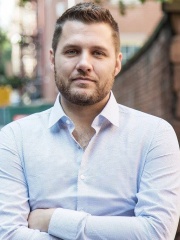 Photo of Mark Manson