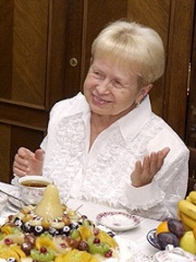 Photo of Aleksandra Pakhmutova