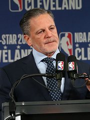 Photo of Dan Gilbert
