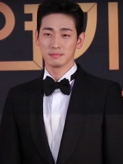 Photo of Yoon Park