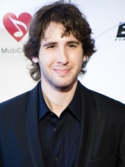 Photo of Josh Groban