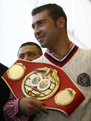 Photo of Lucian Bute