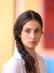 Photo of Heida Reed