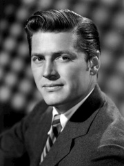 Photo of Gordon MacRae