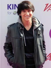 Photo of Mitchel Musso