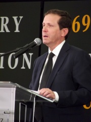 Photo of Isaac Herzog