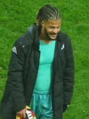 Photo of Loïs Diony