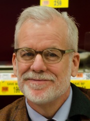 Photo of Chris Van Allsburg