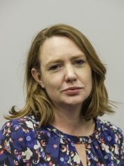 Photo of Paula Hawkins