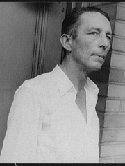 Photo of Robinson Jeffers