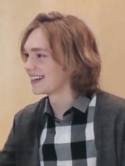 Photo of Charlie Plummer