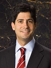 Photo of Kevin Warsh