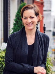 Photo of Anne Applebaum