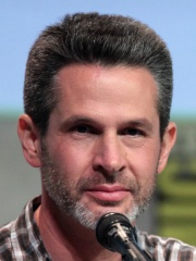 Photo of Simon Kinberg