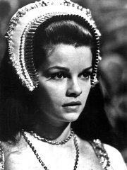 Photo of Geneviève Bujold