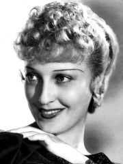 Photo of Jeanette MacDonald