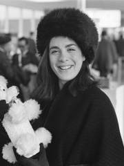 Photo of Eleanor Bron