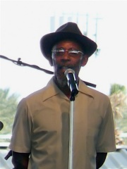 Photo of Linton Kwesi Johnson