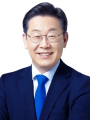 Photo of Lee Jae-myung