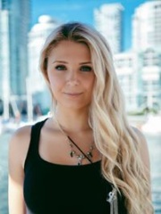 Photo of Lauren Southern