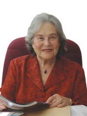 Photo of Ruth Arnon