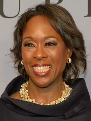 Photo of Margot Lee Shetterly