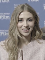 Photo of Hermione Corfield