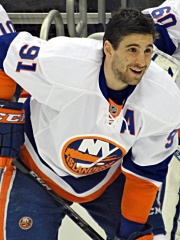 Photo of John Tavares