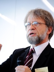 Photo of Antanas Mockus