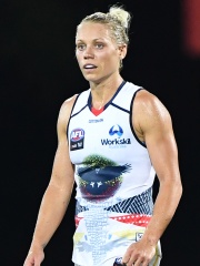 Photo of Erin Phillips