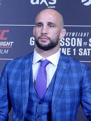 Photo of Volkan Oezdemir