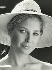 Photo of Deborah Raffin