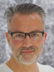 Photo of Thomas Enger