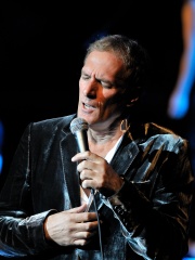 Photo of Michael Bolton