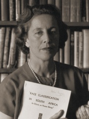 Photo of Helen Suzman