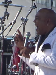 Photo of Peabo Bryson