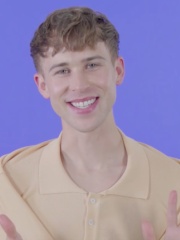 Photo of Tommy Dorfman