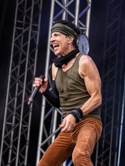 Photo of Gary Cherone